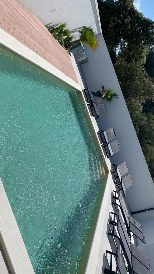 Apartmani Leona ビビニェ エクステリア 写真